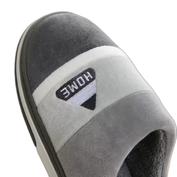 ComfortEase-Pantoufle-en-coton-peluche-6 ComfortEase-Pantoufle-en-coton-peluche-6