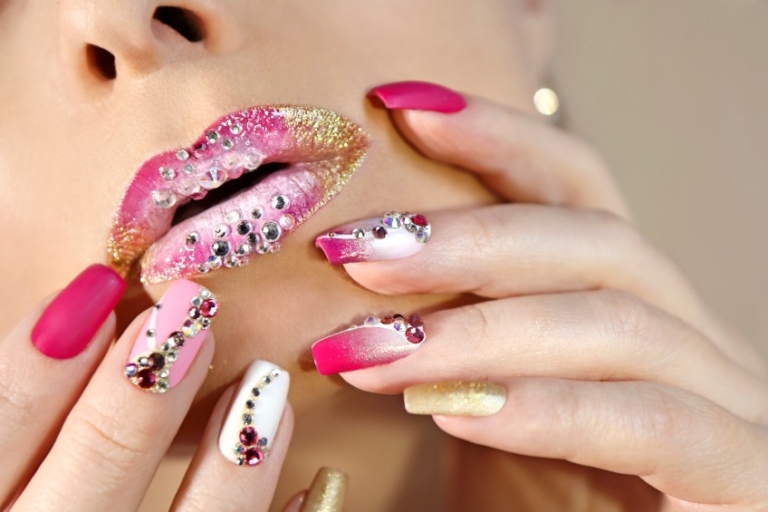 Comment maîtriser le nail art avec des chablons facilement ?